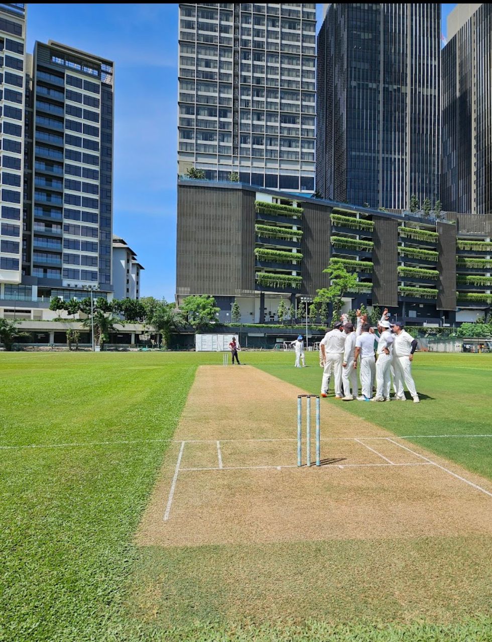 SSU Kelab Aman — KL skyline ground